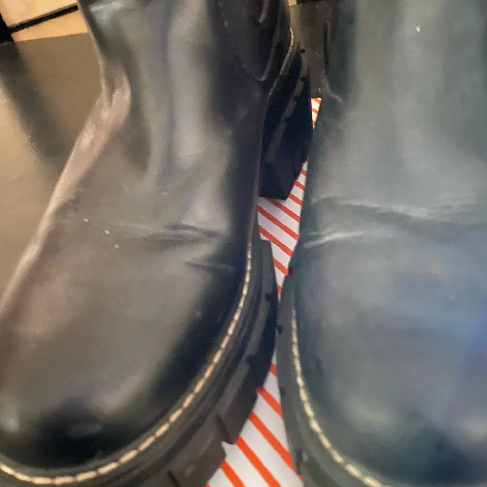 Men's Black Chelsea Boots - Sleek Slip-On Dress Boot